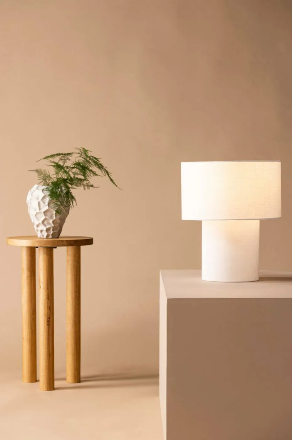 Venture Home Globia bordlampe