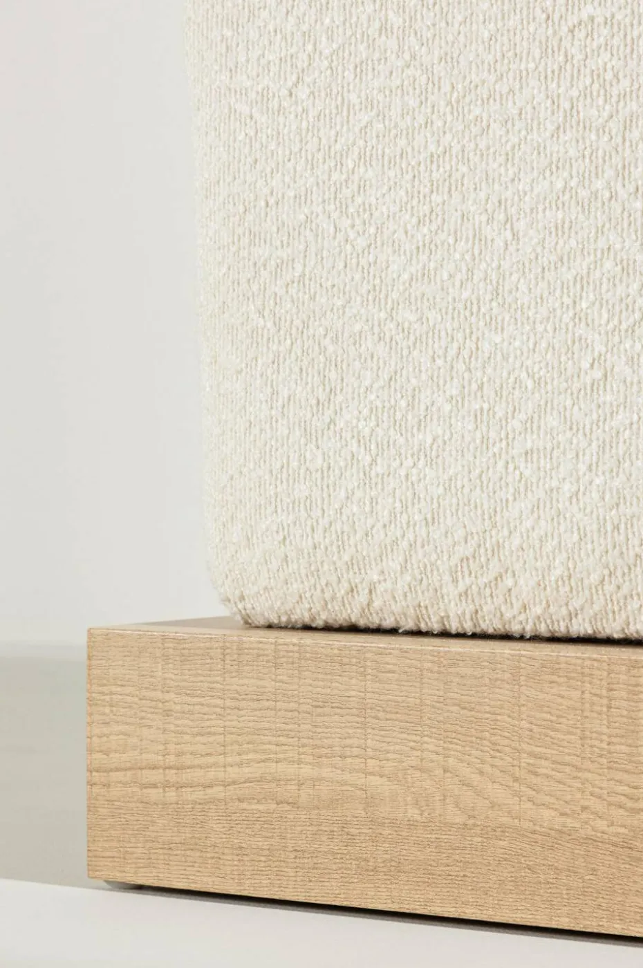 Venture Home Ottoman Ivy