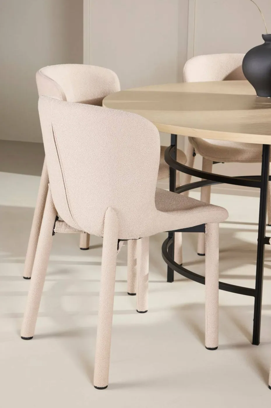 Venture Home Spisebord Copenhagen med Astoria-stol