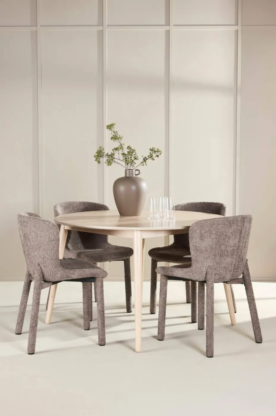 Venture Home Spisebord Flora med Astoria-stol