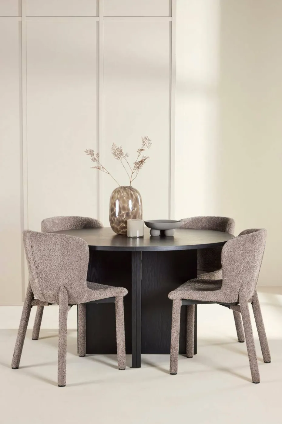 Venture Home Spisebord Strada med Astoria-stol