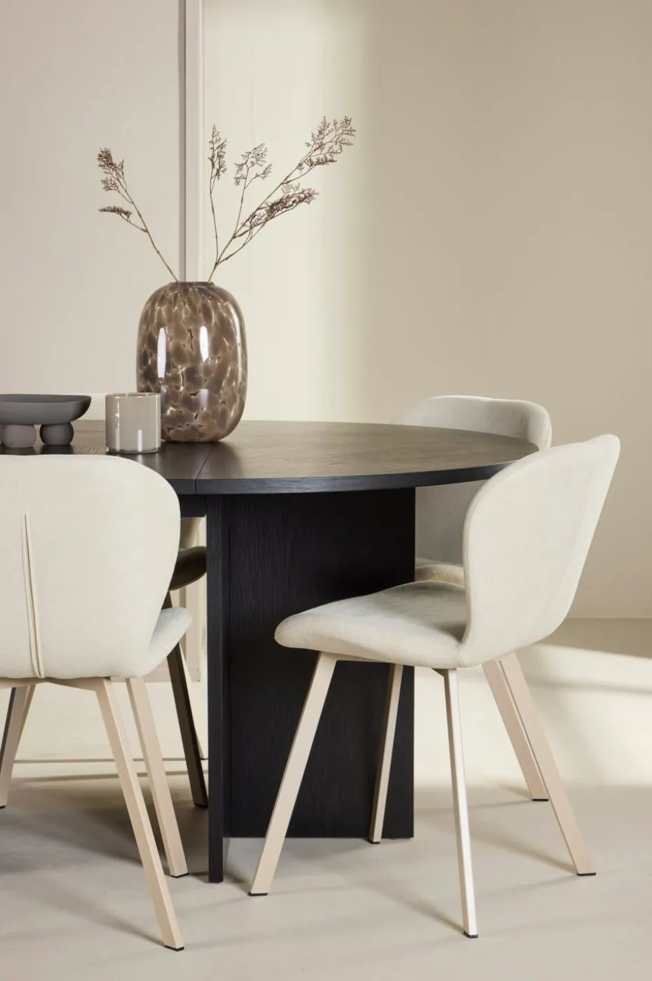 Venture Home Spisebord Strada med Lilja-stol
