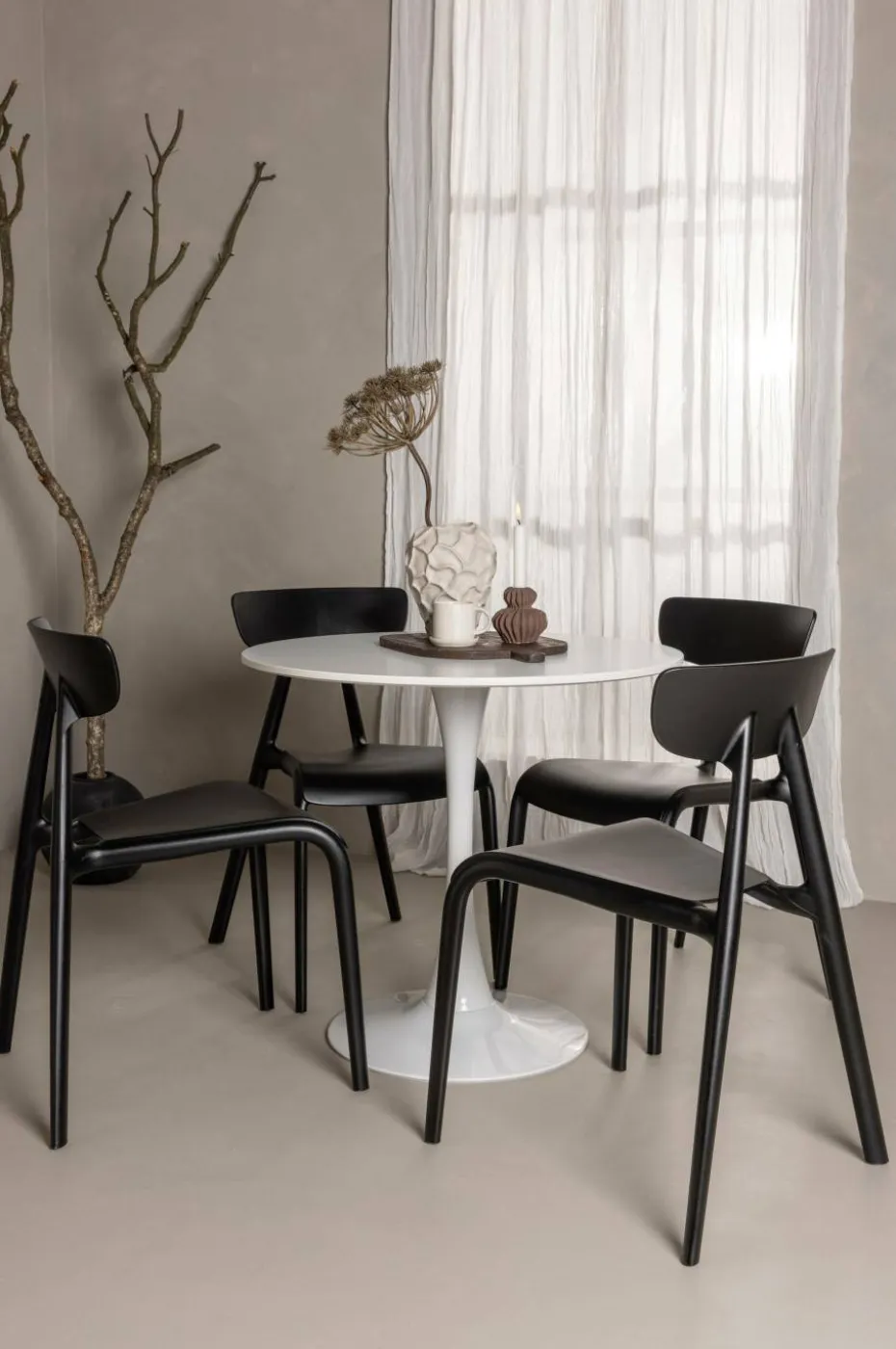 Venture Home Spisegruppe Hamden med 4 stk stoler Ursholmen