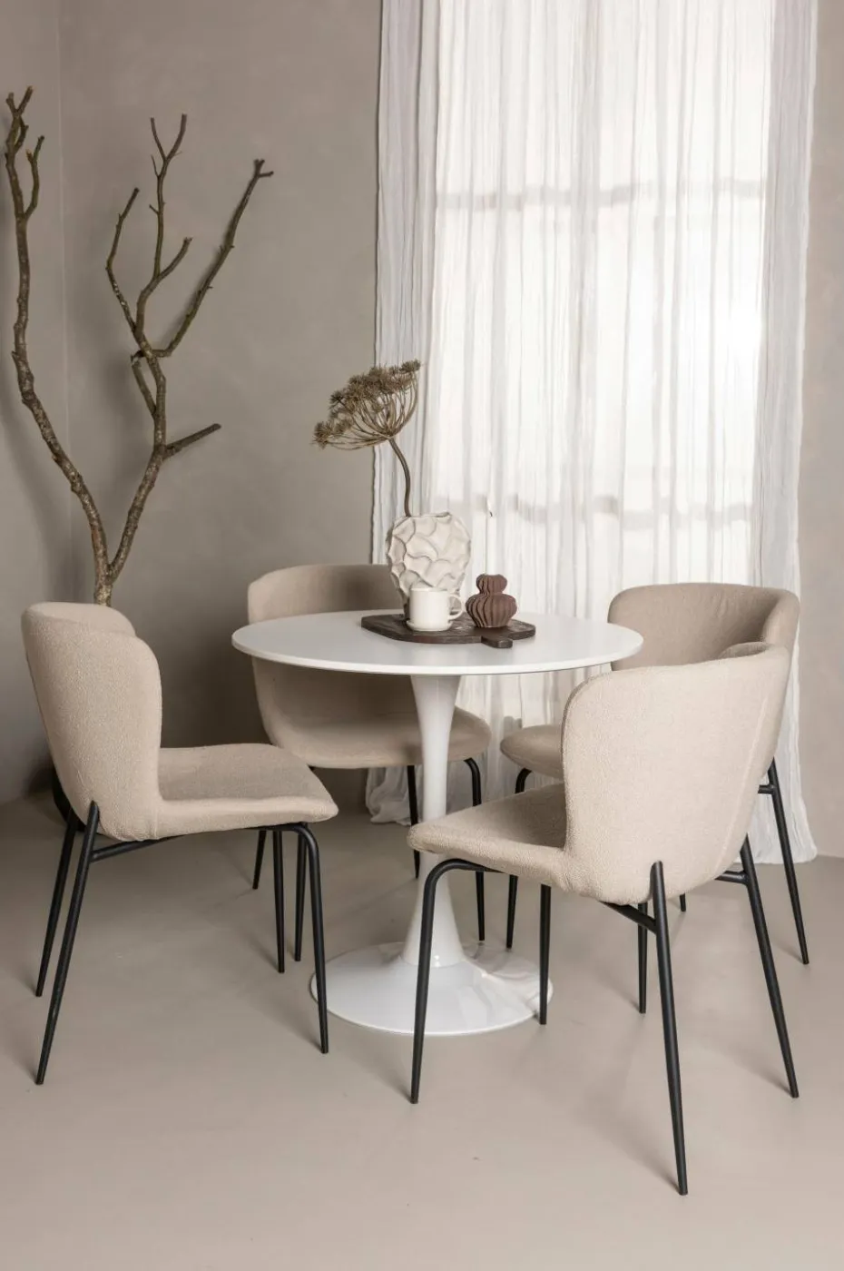 Venture Home Spisegruppe Hamden med 4 stk stoler Modesto