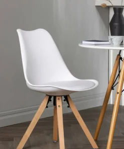 Venture Home Spisegruppe Danburi med 2 stk stoler Zeno