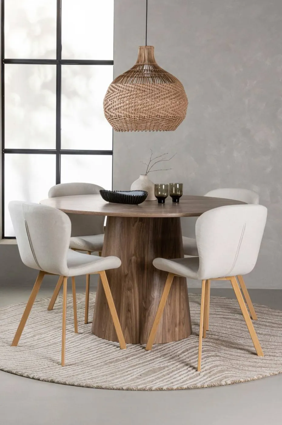 Venture Home Spisegruppe Lanzo med 4 stk stoler Lilja