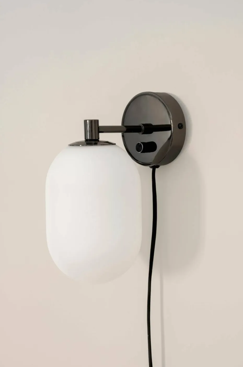 watt & VEKE Vegglampe Noor